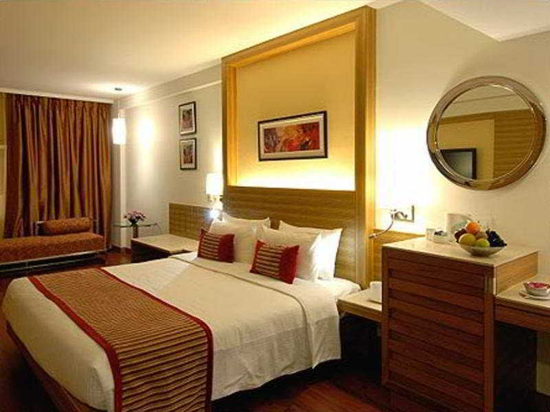 فندق مومبايفي  كومفروت إن هيريتيج الغرفة الصورة